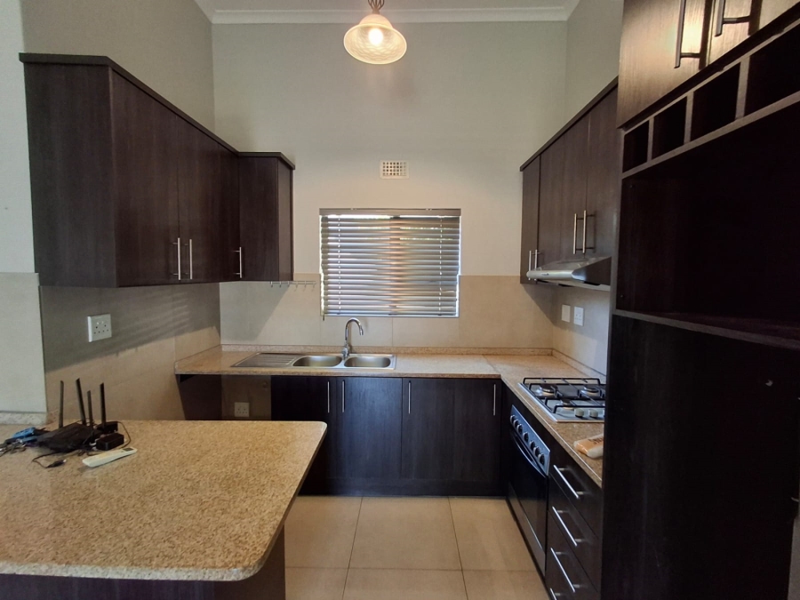 To Let 3 Bedroom Property for Rent in Buh Rein Estate Western Cape